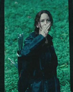 hunger games gif|Hunger GIFs .